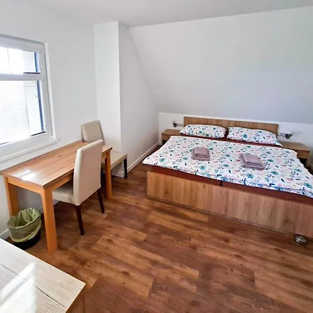Na Zlate Ceste Gasthof 3*